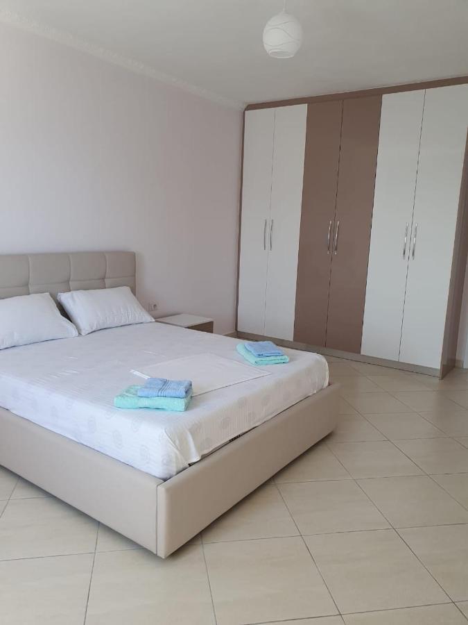 Xhulio Apartments Saranda Dış mekan fotoğraf