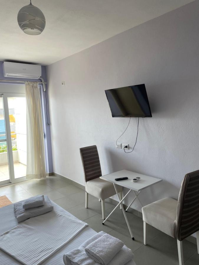 Xhulio Apartments Saranda Dış mekan fotoğraf