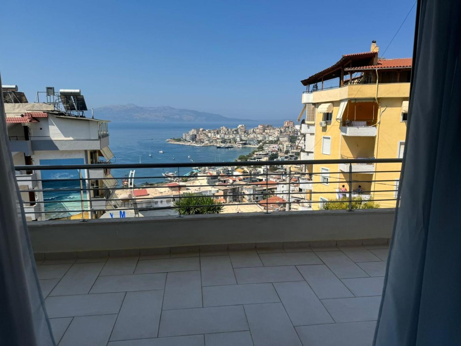 Xhulio Apartments Saranda Dış mekan fotoğraf
