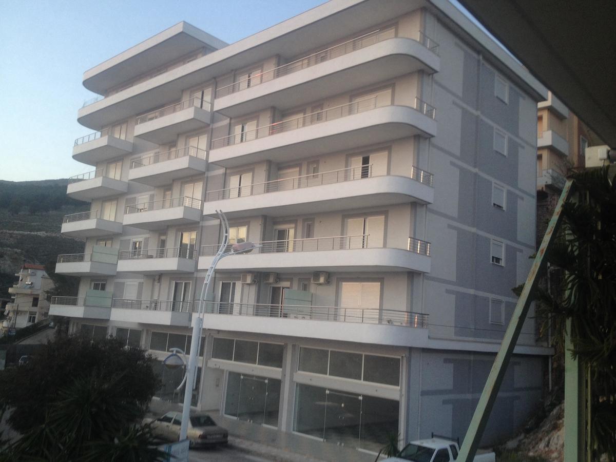 Xhulio Apartments Saranda Dış mekan fotoğraf