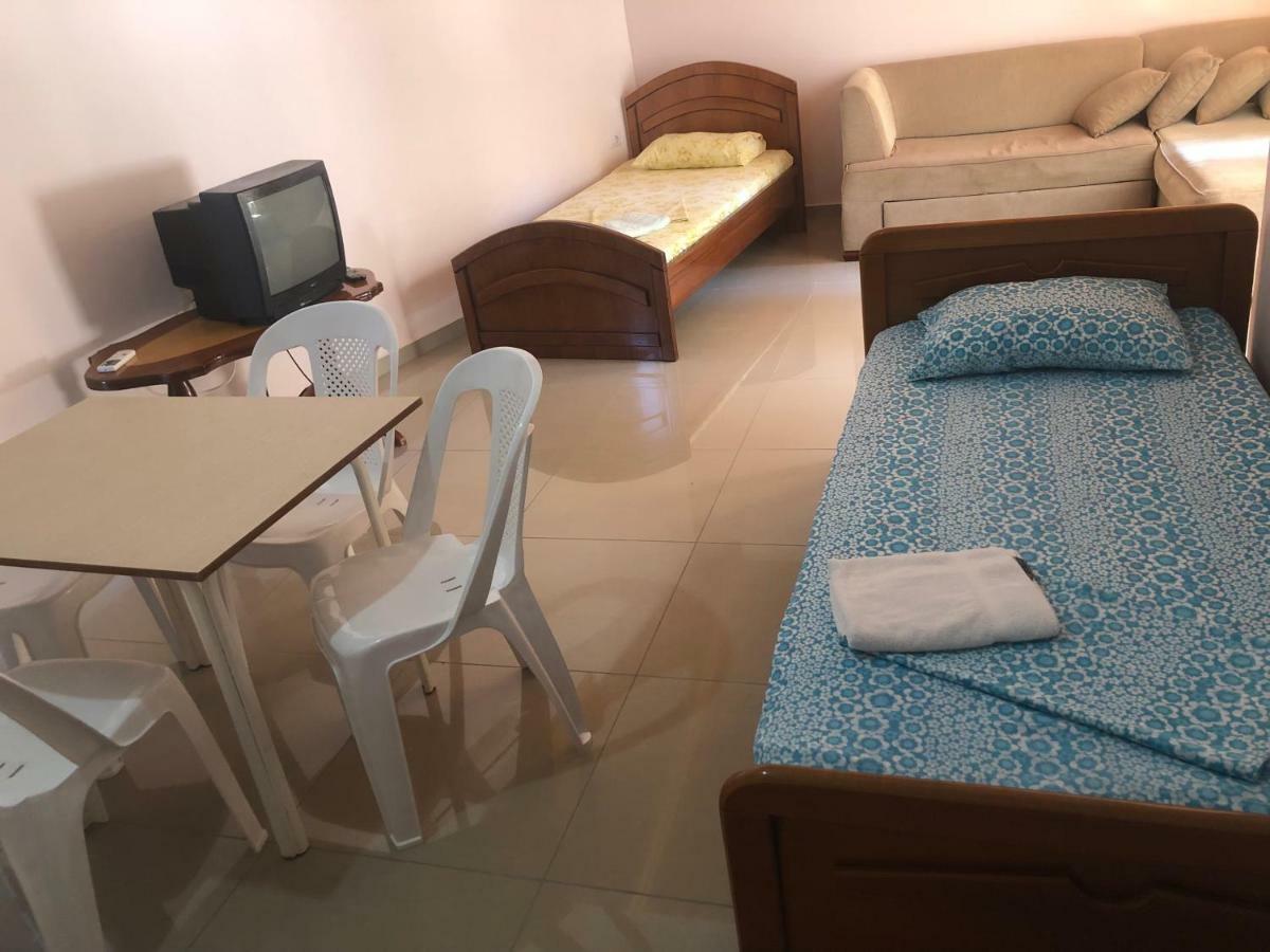 Xhulio Apartments Saranda Dış mekan fotoğraf